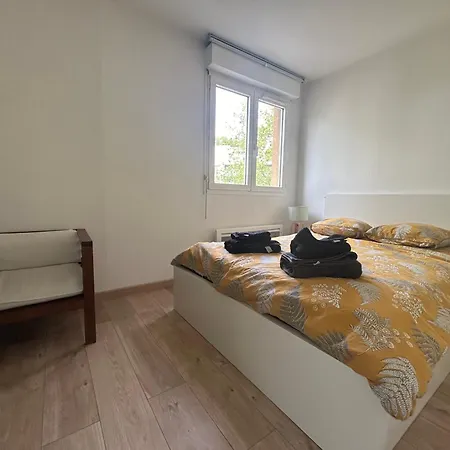 Apartment Grand Studio Proche Cite Internationale Caluire-et-Cuire